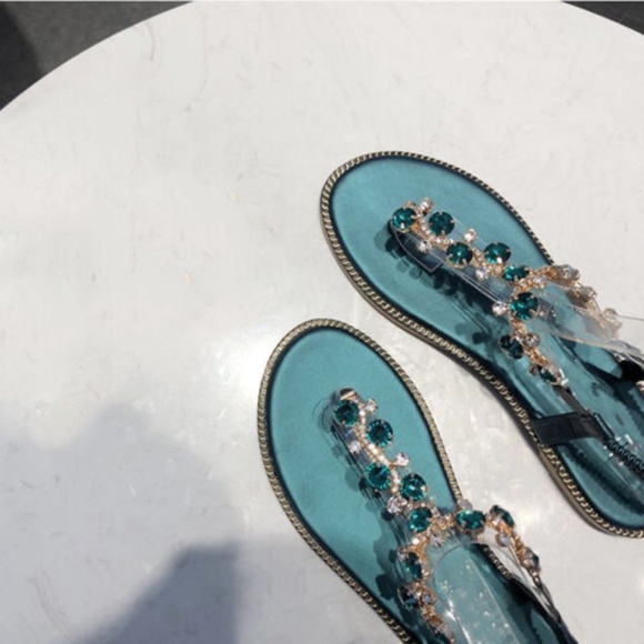 Women Thong Sandals T-Type Open Toe Rhinestone Flat Bottom Roman Sandals Shoes - Picture 2 of 4